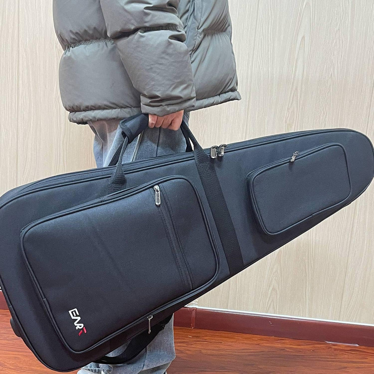 36 Inch Headless Electric Guitar Case, Waterproof Nylon Soft Bag with Shoulder Strap, Black Z254586